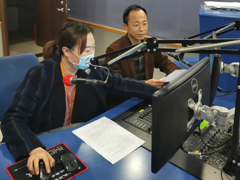 瀛和永康所周跃明主任受邀在永康市广播电台“法律时间”公益开讲