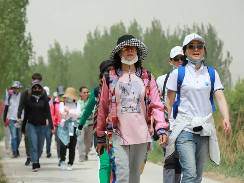瀛智所举办“长流水·踏浪之行”徒步活动