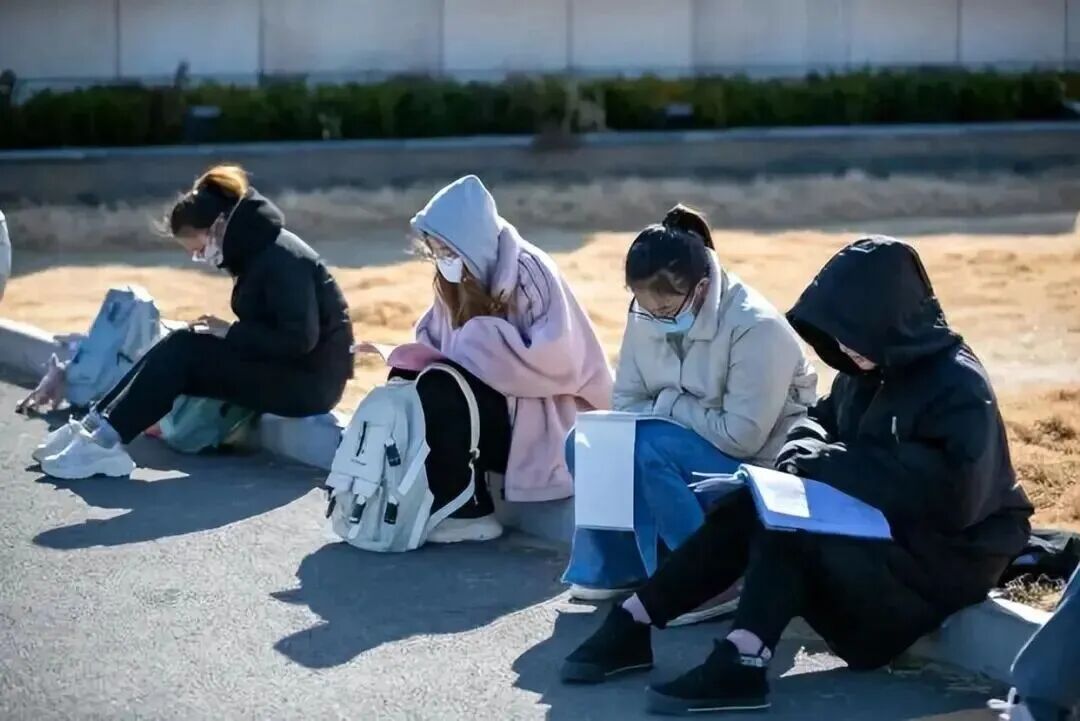 考研初试结束，现在申请留学还来得及吗？